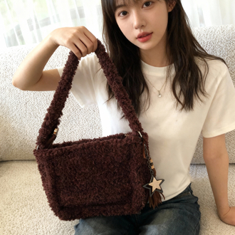 Ürün adı: Minik peluş çanta