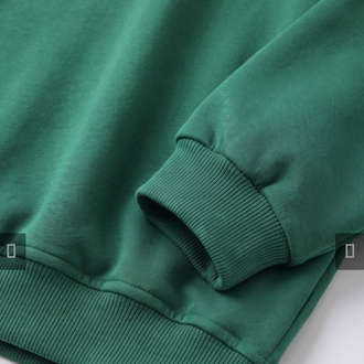 Polo Yaka Yeşil Nakış Detaylı Sweatshirt