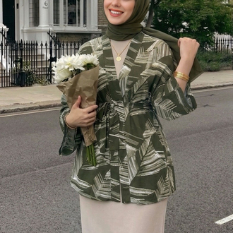 Cesika Kimono & Bej İç Elbise