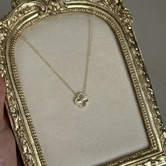 Özel seri taşlı Gold yonca kolye (45 cm)