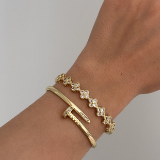 Altın kaplama marka model yonca kelepçe(57 mm)