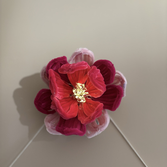     Fuchsia Bloom Lamp