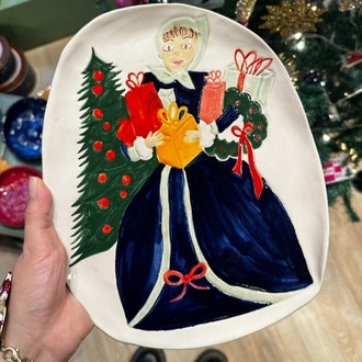 El Yapımı Seramik Yılbaşı Konseptli Tabak – “Gifts for Loved Ones” | Atölye Gypsy