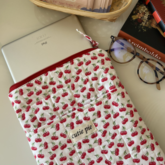 Kirazlı iPad Kılıfı