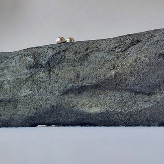 PURSE ( stone like)