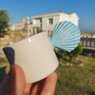 Kulbu Mavi Pekten Figürlü Türk Kahvesi Fincanı ve Tabağı - 80 ml