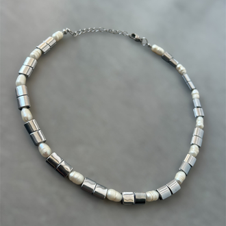 Grey choker
