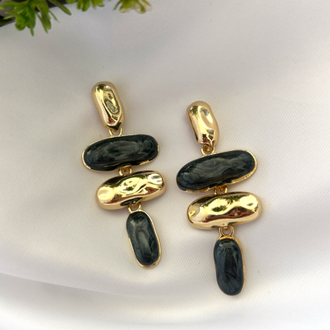 Solea Black Earring 