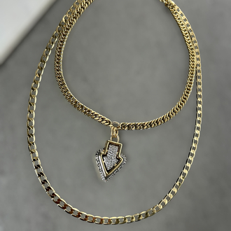 Noir strike necklace 