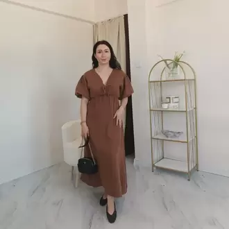 V yaka müslin elbise tarcın