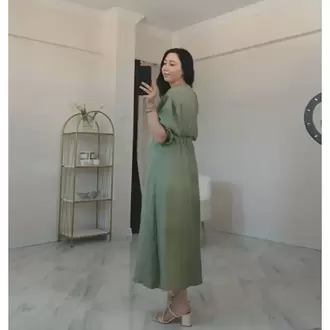 V yaka müslin elbise haki