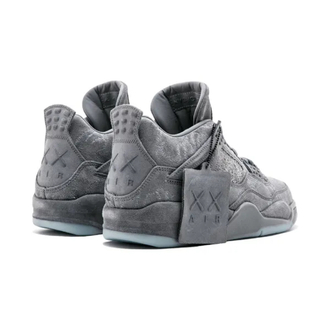 Nike Air Jordon 4 x Kaws