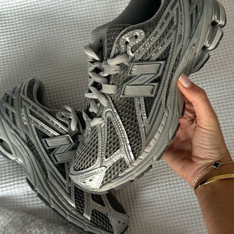 New Balance 1906r Silver