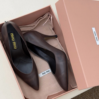 Miu Miu Waxed Calfskin Pointy Toe Pump (Premium)