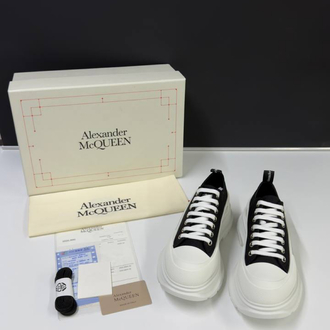 Alexander McQueen Tread Slick Low Lace Up Black White Unisex (Premium)