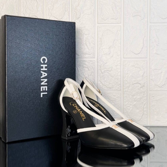 Chanel Lambskin & Patent Calfskin Siyah Beyaz Topuklu (İthal)