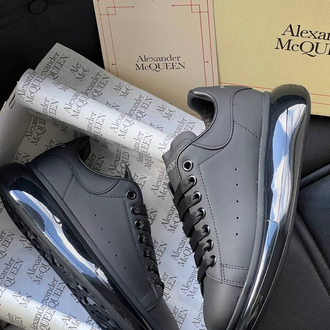 Alexander Mcqueen