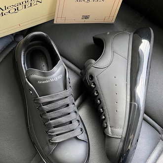 Alexander Mcqueen