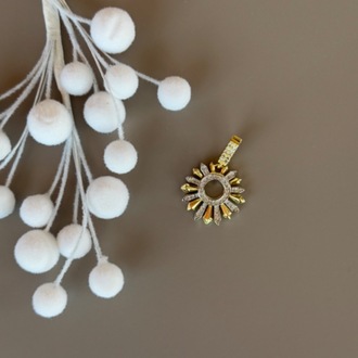 Çelik Gold Taşlı Yuvarlak Charm 