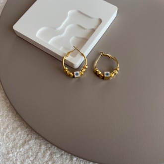 Çelik Gold Sallantılı Nazar Küpe