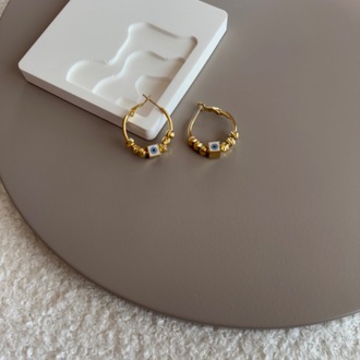 Çelik Gold Sallantılı Nazar Küpe