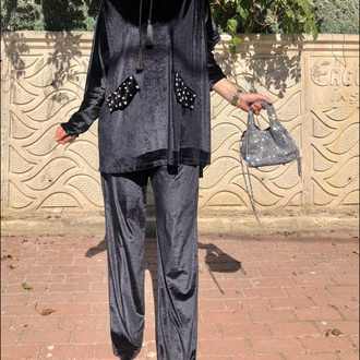Taş Detaylı Kadife Takım