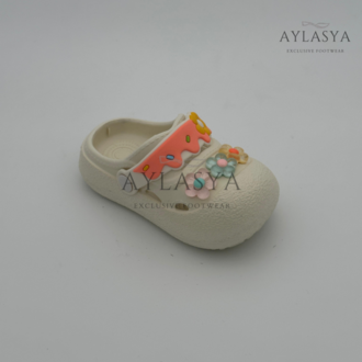 Calx Çiçek Detaylı Yumuşak Taban Çocuk Sandalet Terlik - Krem