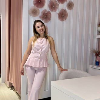 Pembe Yelekli Gold Düğmeli Takım