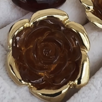 Gül küpe çok sevildi 