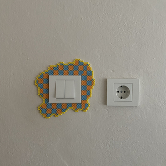 Sarı Priz Çerçeve