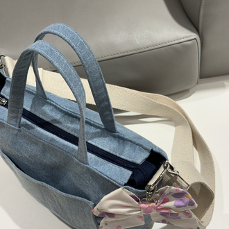 Denim tote bag