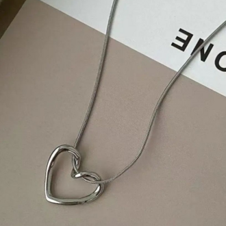 Silver Renk Düğüm Kalp Kolye