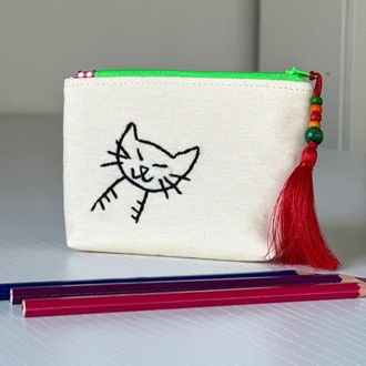Kedi Nakışlı Fermuarlı Çanta
