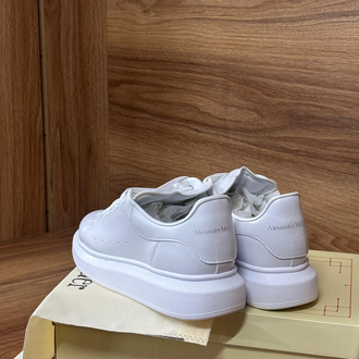 ALEXANDER McQUEEN AYAKKABI(BEYAZ)