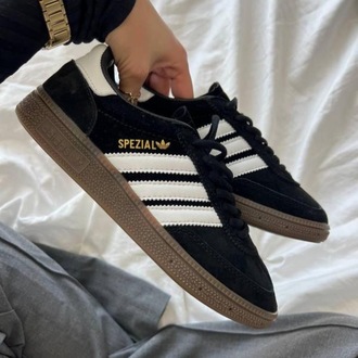 Spezial Siyah