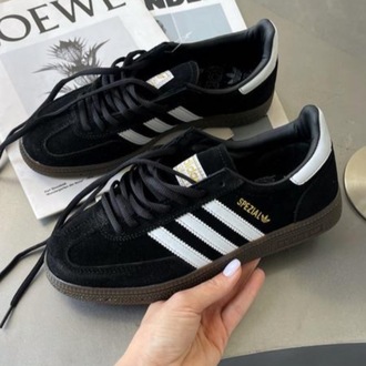 Spezial Siyah