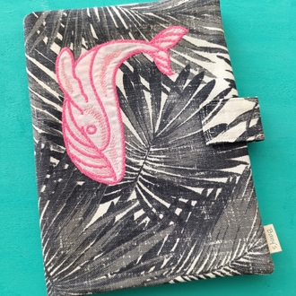 Pembe Balina Kitap Çantası