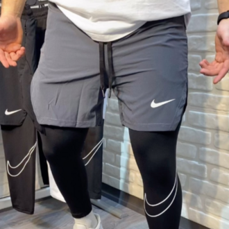 Nike Uzun Taytlı Şort