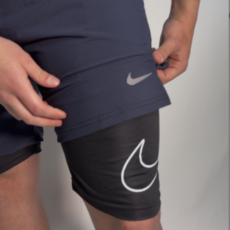 Nike Stride Kısa Taytlı Şort