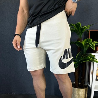 Nike Logo Şort