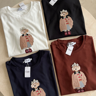Taşlı Köpek B Tshirt