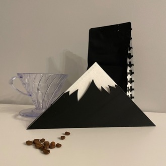 Dağ Motifli V60 Filtre Kağıdı Tutucu | Minimalist Kahve Köşesi Düzenleyici