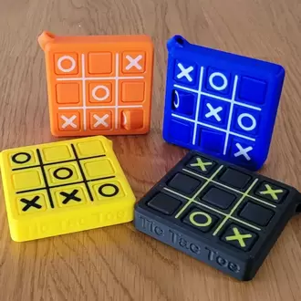 Anahtarlıklı XOX Tic Tac Toe Oyunu – Taşınabilir Mini Zeka Oyunu Anahtarlık