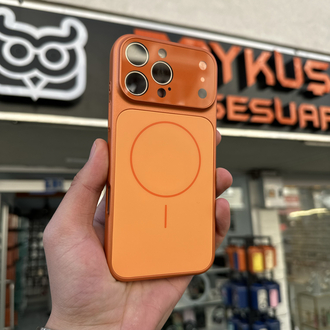 İPhone 17 Dönüşüm Kılıf