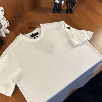 Prada Premium Kol Detaylı T-shirt