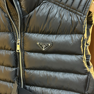 Prada Premium Yelek