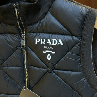 Prada Premium Yelek