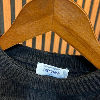 Off-White Premium Kazak