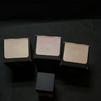 Huda Beauty Faux Filter Concealer Honey 1.7B