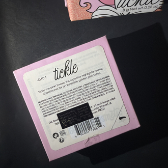 Benefit Tickle Highlighter